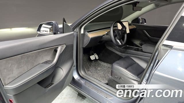 Tesla модель Y performance AWD, 2022 10