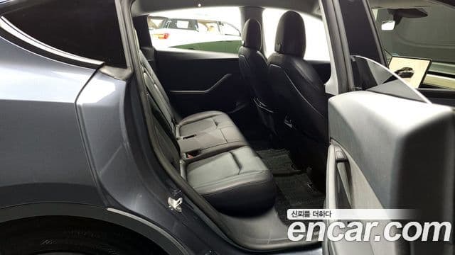 Tesla модель Y performance AWD, 2022 12