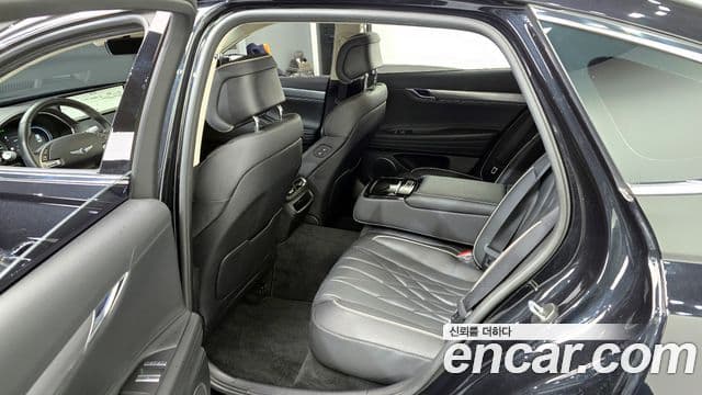 Genesis G80 (RG3) бензин 2.5 турбо AWD, 2022 11