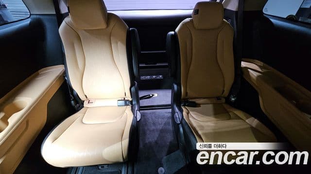 Kia Carnival 4세대 Prestige, 2023 11