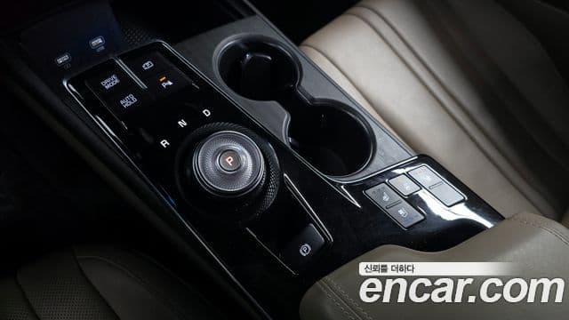 Kia K8 гибрид Noblesse Light, 2022 9