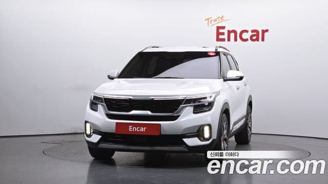 Kia Seltos Signature, 2023 3