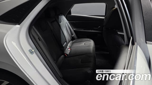 Hyundai The / новый New Avante (CN7) Inspiration, 2026 12