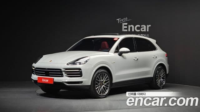 Porsche Cayenne (PO536) 3.0 E-гибрид, 2021 1