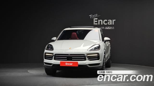 Porsche Cayenne (PO536) 3.0 E-гибрид, 2021 3