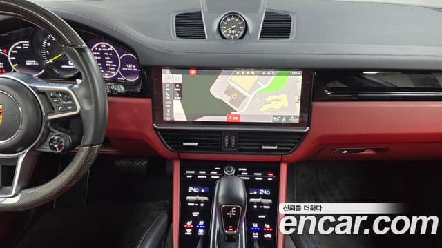 Porsche Cayenne (PO536) 3.0 E-гибрид, 2021 14