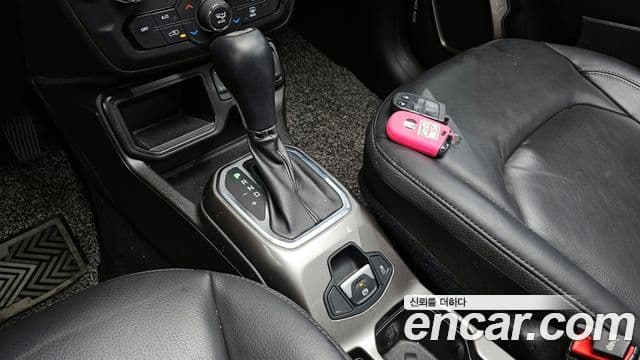 Jeep Renegade 2.4 Limited, 2020 9