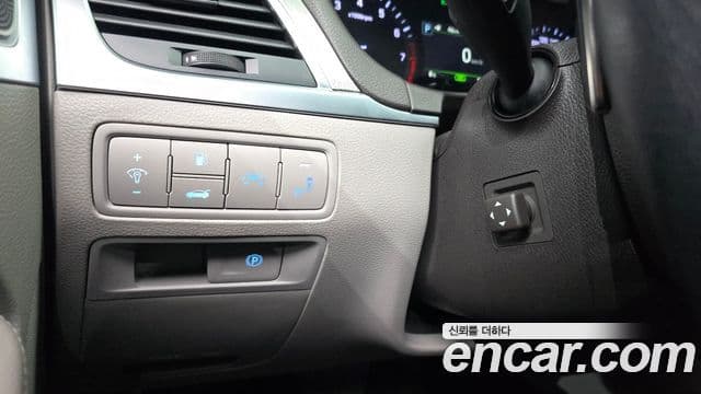 Genesis G80 Luxury, 2017 16