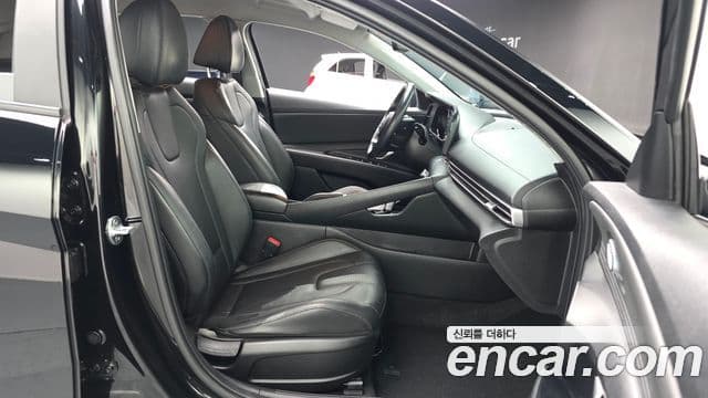 Hyundai Avante (CN7) Modern, 2021 10