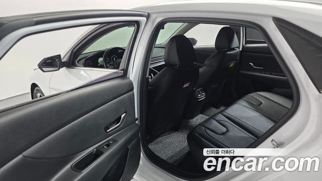 Hyundai Avante (CN7) Inspiration, 2022 16