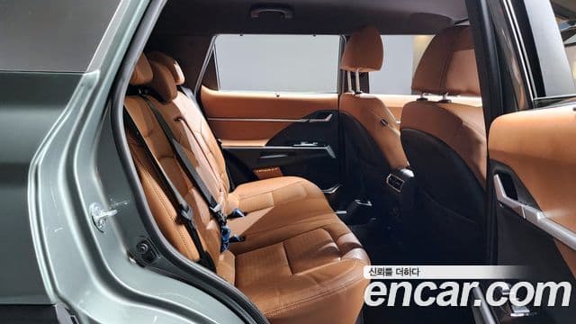 KG모빌리티(SsangYong) Torres T7, 2023 12