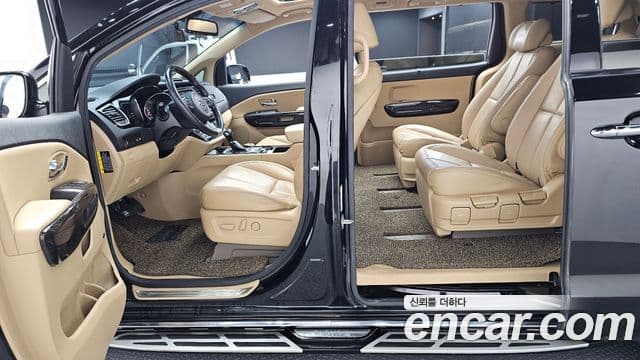 Kia All New Carnival President, 2016 10