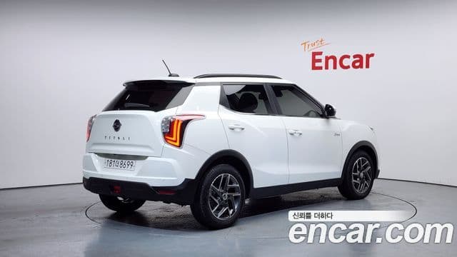 KG모빌리티(SsangYong) Berry New Tivoli V3, 2022 3