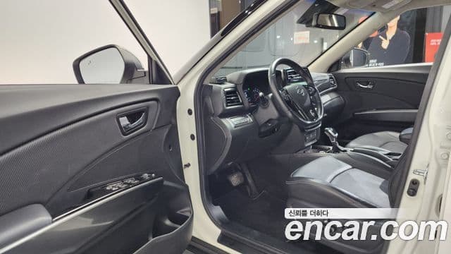 KG모빌리티(SsangYong) Berry New Tivoli V3, 2022 10