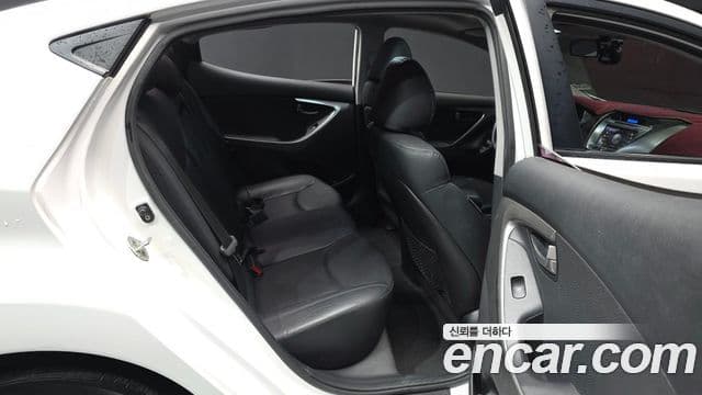 Hyundai Avante MD Luxury, 2012 12