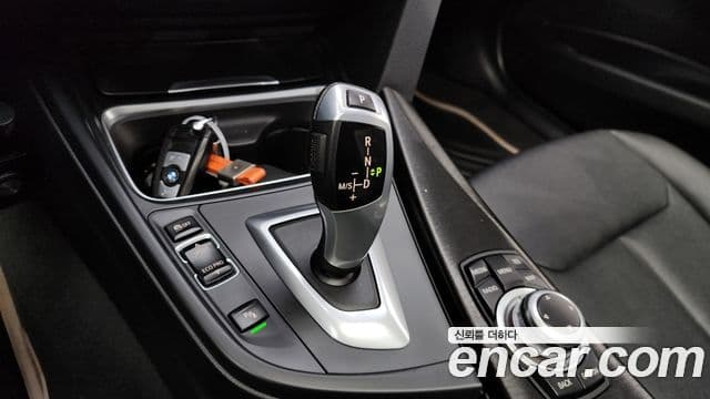 BMW 3시리즈 (F30), 2013 9