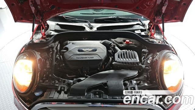 Mini Cooper D 3세대, 2015 6