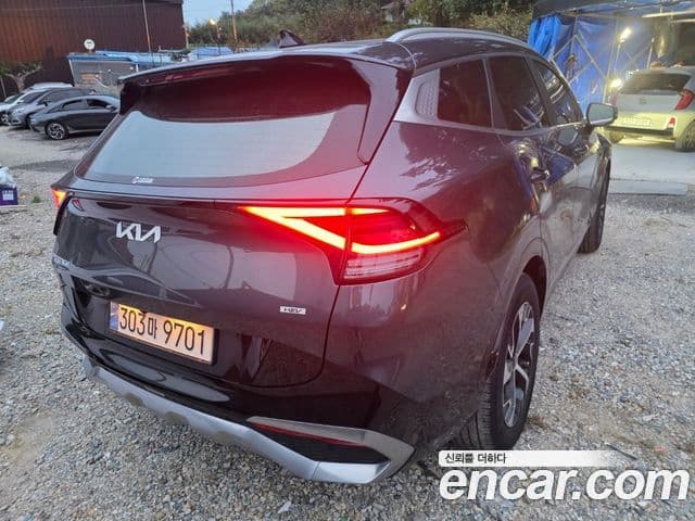 Kia Sportage 5세대 гибрид Signature 2WD, 2024 7