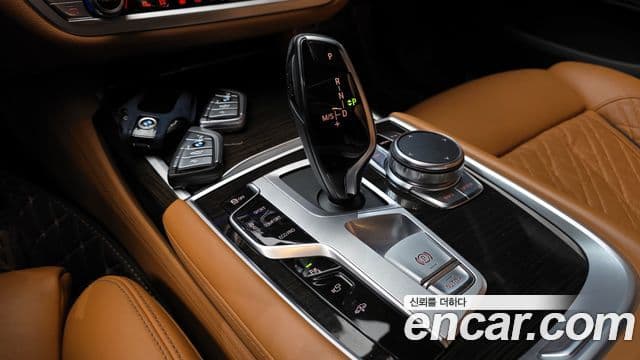 BMW 7시리즈 (G11) 730d xDrive Design Pure Excellence, 2020 9