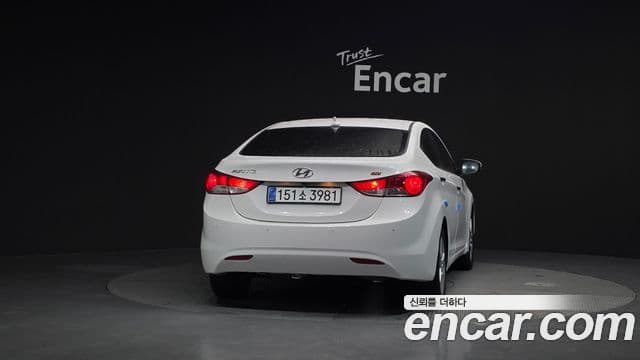 Hyundai Avante MD M16 GDI Smart, 2013 4