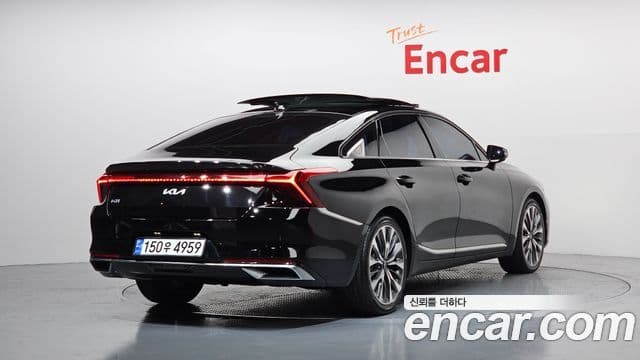 Kia K8 Signature, 2022 2