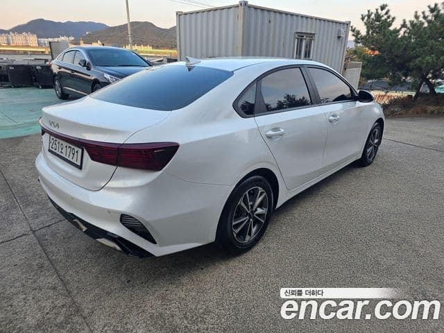 Kia The / новый New K3 2세대 Prestige, 2022 2