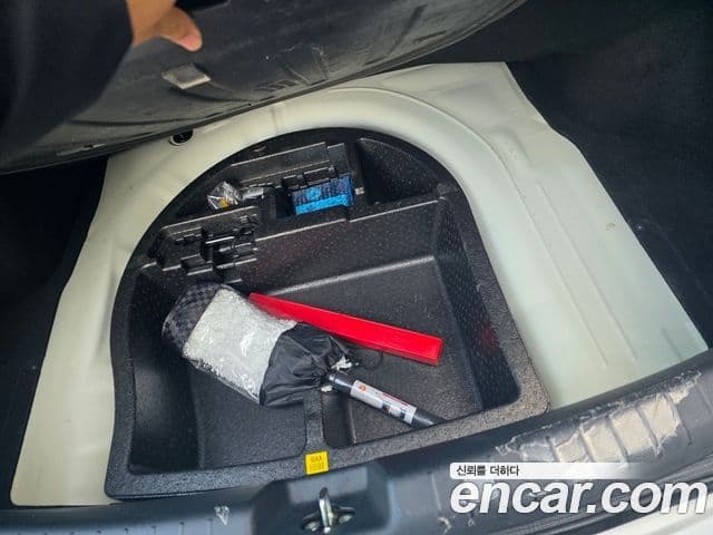 Kia The / новый New K3 2세대 Prestige, 2022 12