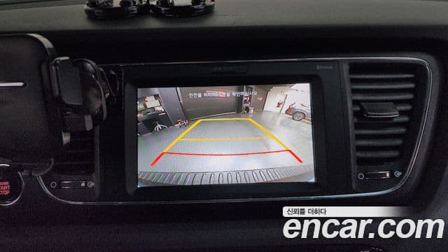 Kia All New Carnival Luxury, 2017 15