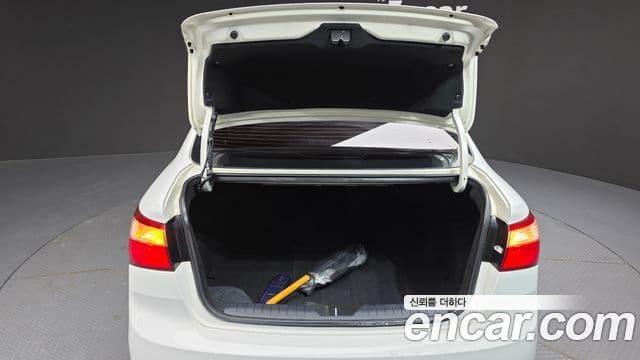 Kia All New Pride Prestige, 2012 20