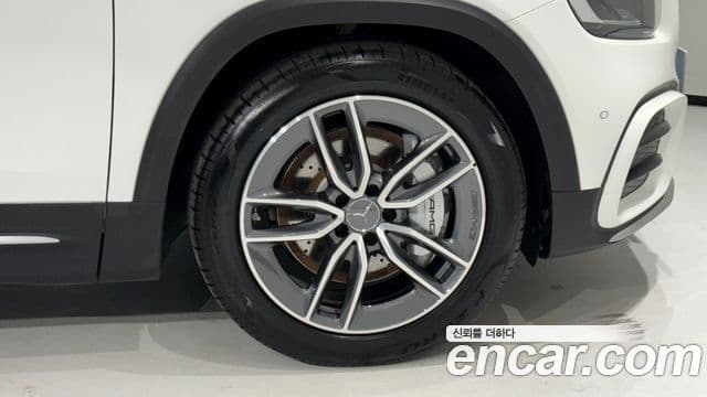 Mercedes-Benz GLB-класс X247 AMG GLB35 4MATIC, 2025 все фото