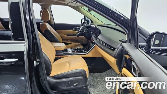 Kia Carnival 4세대 Signature, 2021 11