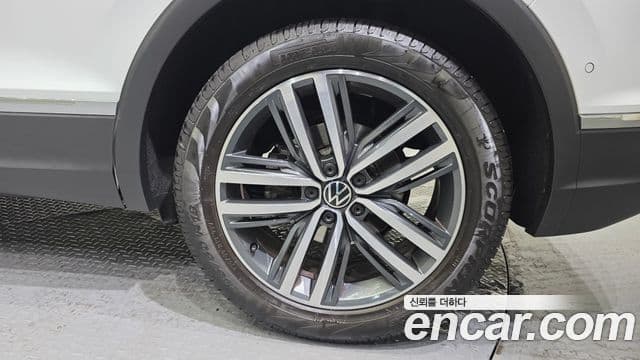 Volkswagen Tiguan 2세대 Prestige, 2023 все фото