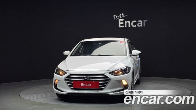 Hyundai Avante AD 1.6 GDI Value Plus, 2018 3
