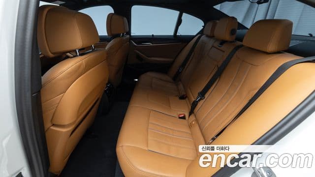 BMW 5시리즈 (G30) 520i M Sport, 2023 11