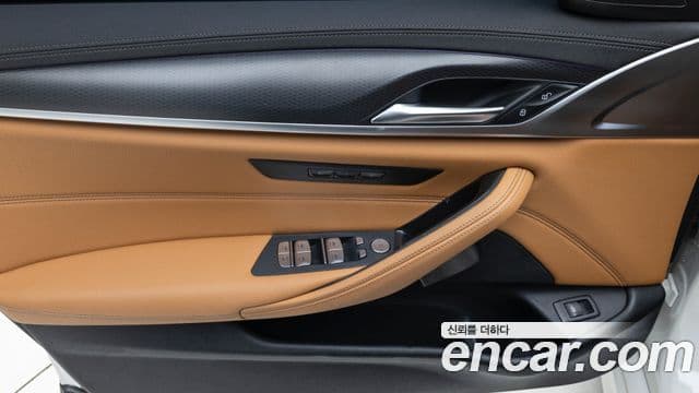 BMW 5시리즈 (G30) 520i M Sport, 2023 18