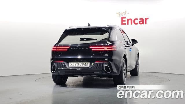 Genesis GV70, 2022 4
