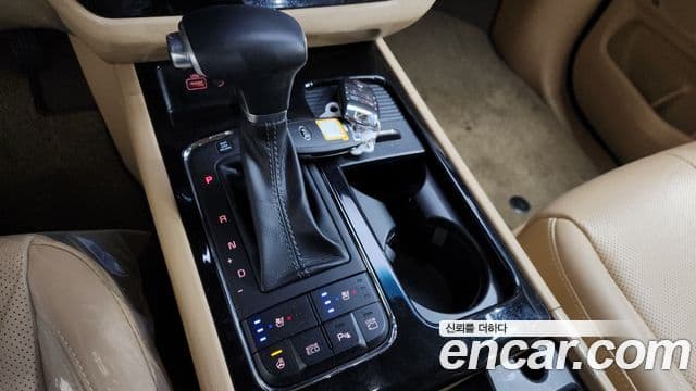 Kia All New Carnival Noblesse, 2017 9