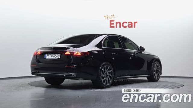 Mercedes-Benz E-класс W214 Exclusive, 2024 2