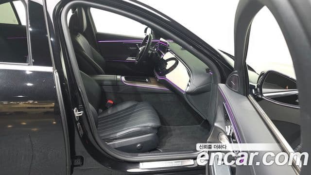 Mercedes-Benz E-класс W214 Exclusive, 2024 11