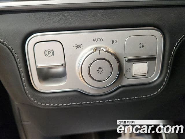 Mercedes-Benz GLS-класс X167 Maybach GLS600 4MATIC, 2024 12