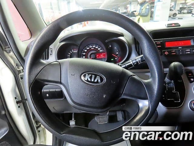 Kia Ray фургон /, 2016 13