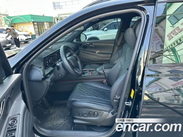 Genesis GV80 чёрный, 2025 9