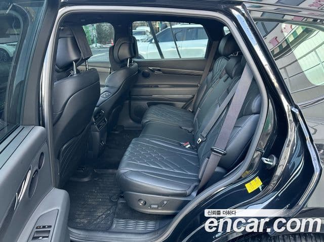 Genesis GV80 чёрный, 2025 10