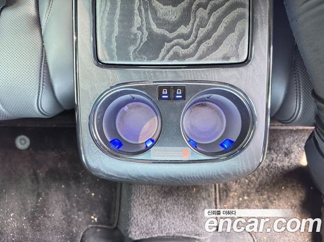 Genesis GV80 чёрный, 2025 9