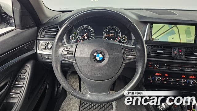 BMW 5시리즈 (F10) 520d xDrive M Aero Dynamic, 2016 13