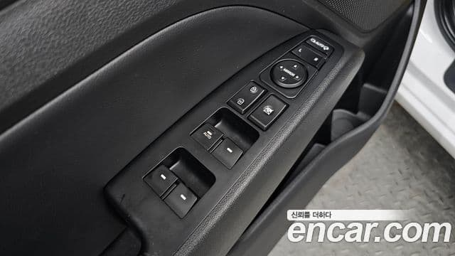 Hyundai Avante AD Modern, 2016 14