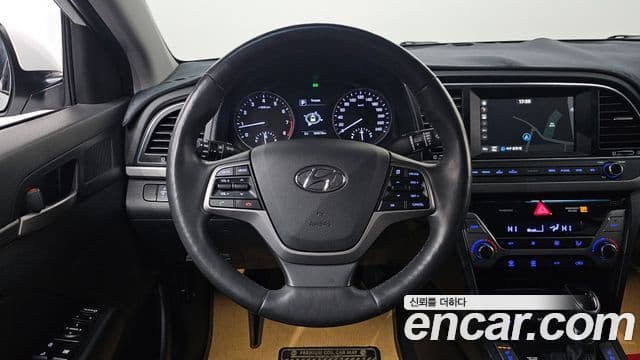 Hyundai Avante AD Modern, 2016 15