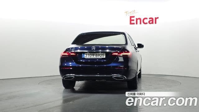 Mercedes-Benz E-класс W213 Avantgarde, 2022 4