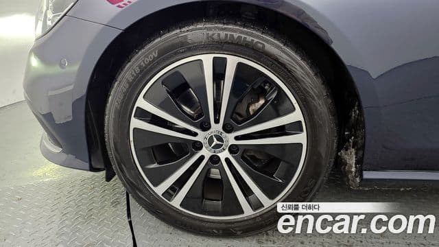 Mercedes-Benz E-класс W213 Avantgarde, 2022 все фото