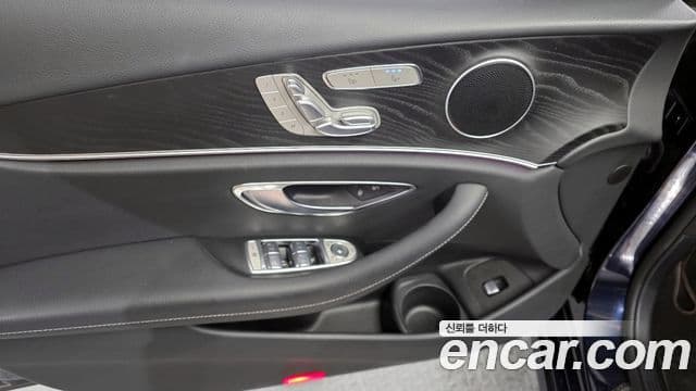 Mercedes-Benz E-класс W213 Avantgarde, 2022 14